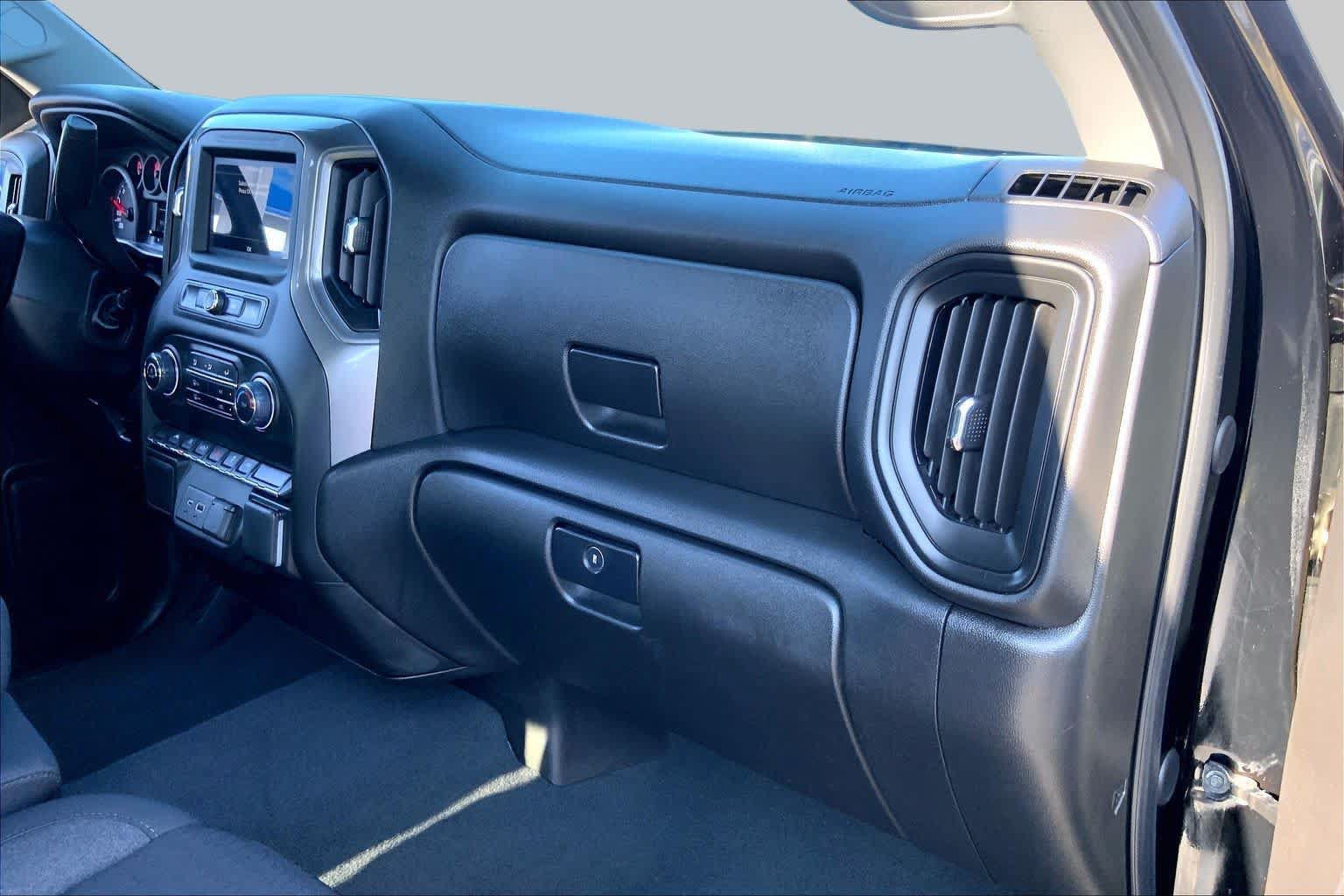 Used 2025 Chevrolet Silverado 1500 Custom RWD image 19