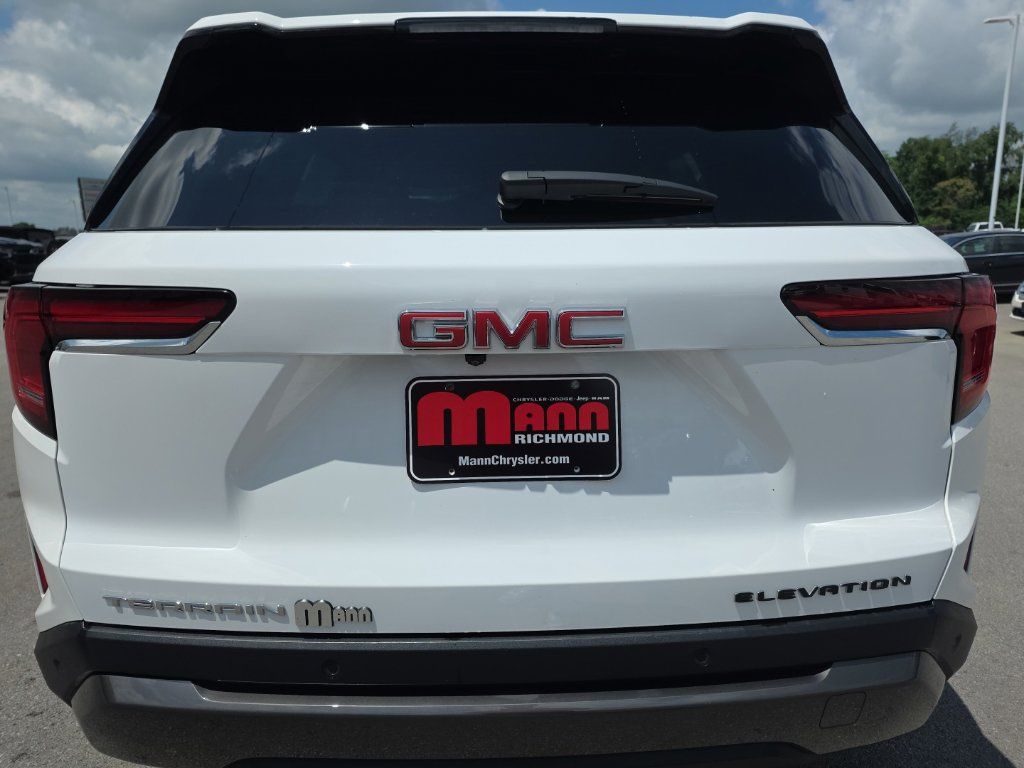 Used 2026 GMC Terrain Elevation FWD image 6
