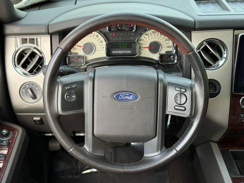 Used 2014 Ford Expedition EL King Ranch image 17