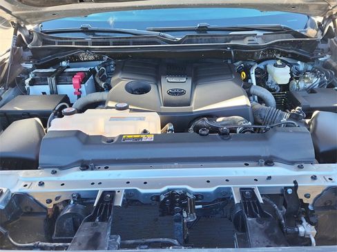 Used 2025 Toyota Tundra SR5 image 19