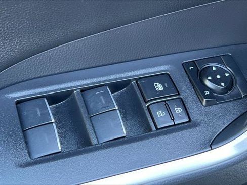 Certified 2022 Toyota RAV4 XSE AWD/4WD image 13