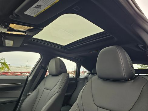 New 2026 BMW 430i xDrive w/ M Sport Package image 27