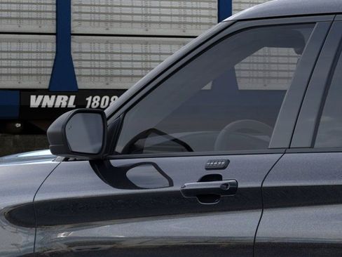 New 2026 Ford Explorer Active w/ Active Comfort Package image 20