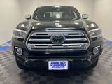 Used 2018 Toyota Tacoma Limited image 2