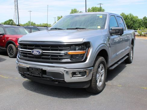 New 2026 Ford F150 XLT w/ Equipment Group 302A MID AWD/4WD image 14