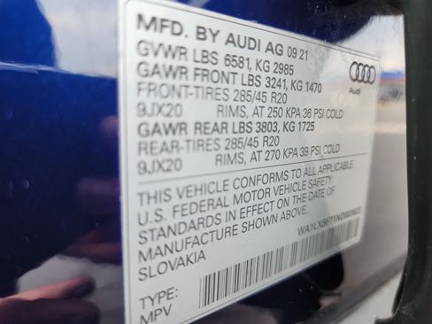 Used 2022 Audi Q7 3.0T Premium Plus w/ Premium Plus Package AWD/4WD image 30