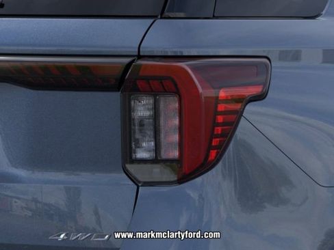 New 2026 Ford Explorer Active image 21