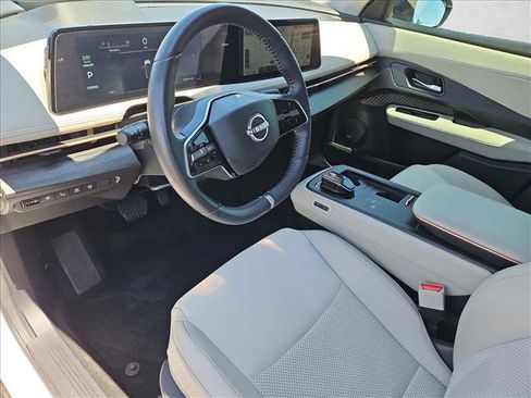 Certified 2023 Nissan Ariya FWD image 11
