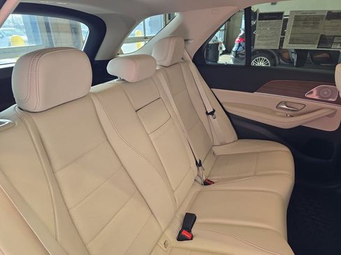 Certified 2025 Mercedes-Benz GLE 350 4MATIC image 14