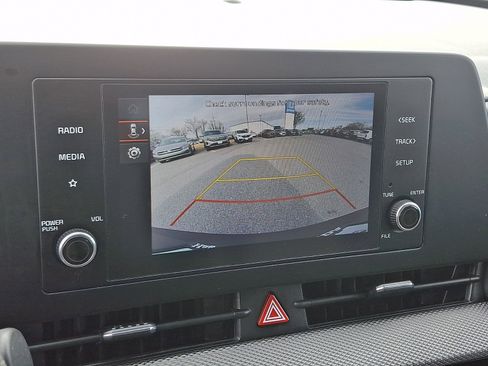 Certified 2024 Kia Sportage LX image 17