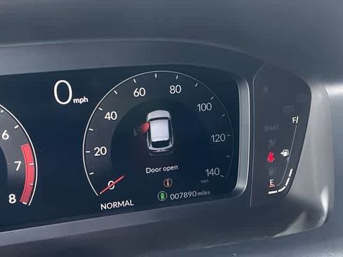 Used 2025 Acura ADX A-Spec image 19