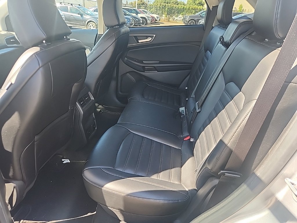 Used 2023 Ford Edge SEL w/ Convenience Package AWD/4WD image 19