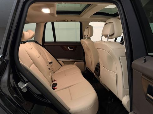 Used 2015 Mercedes-Benz GLK 350 4MATIC image 30