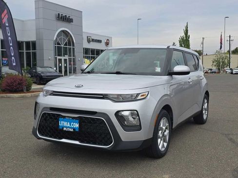 Used 2021 Kia Soul S FWD image 1