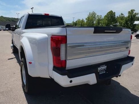 Used 2019 Ford F350 Limited AWD/4WD image 7