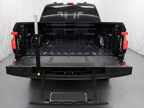 New 2025 Ford F150 Lightning Lariat image 7