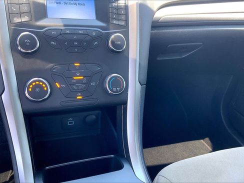 Used 2020 Ford Fusion S FWD image 35
