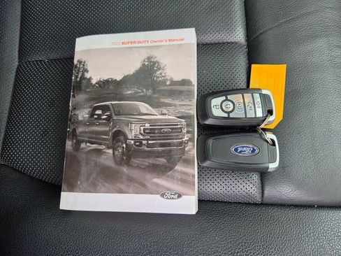 Used 2022 Ford F250 Lariat w/ Tremor Off-Road Package AWD/4WD image 26