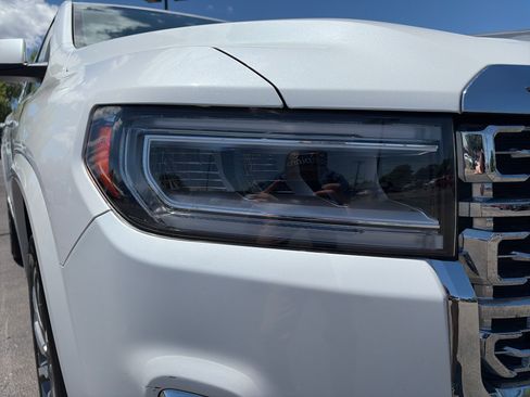 Used 2021 GMC Acadia Denali w/ Denali Ultimate Package AWD/4WD image 8