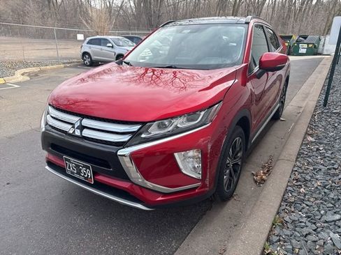 Used 2018 Mitsubishi Eclipse Cross SEL image 4