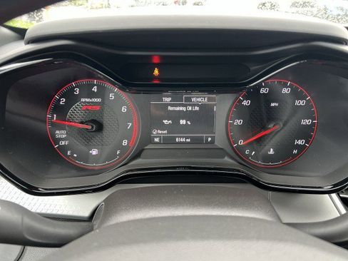 Used 2026 Chevrolet Trax RS image 12