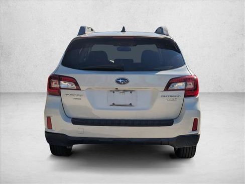 Used 2016 Subaru Outback 2.5i Limited image 6