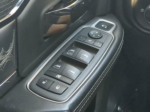 Used 2022 RAM 3500 Limited image 25