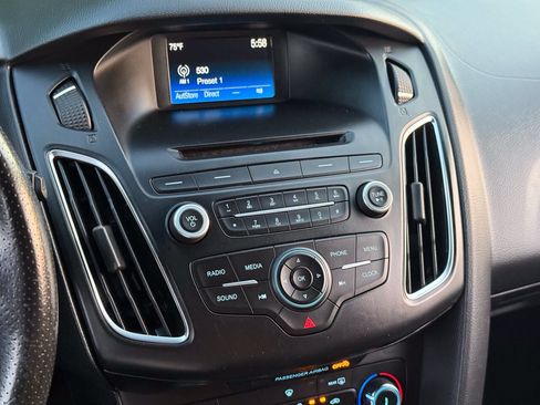 Used 2016 Ford Focus ST FWD image 18