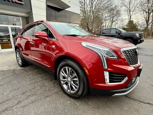 Used 2021 Cadillac XT5 Premium Luxury image 7