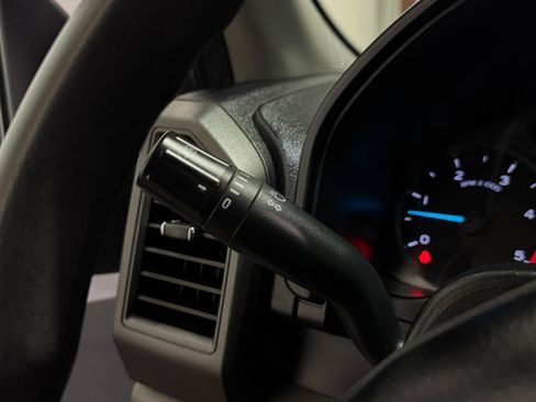 Used 2018 Ford F450 XL w/ Power Equipment Group image 16