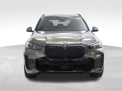 New 2026 BMW X5 xDrive40i w/ Executive Package image 8