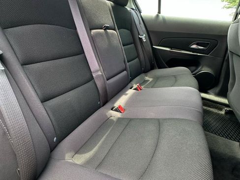 Used 2015 Chevrolet Cruze LT FWD image 33