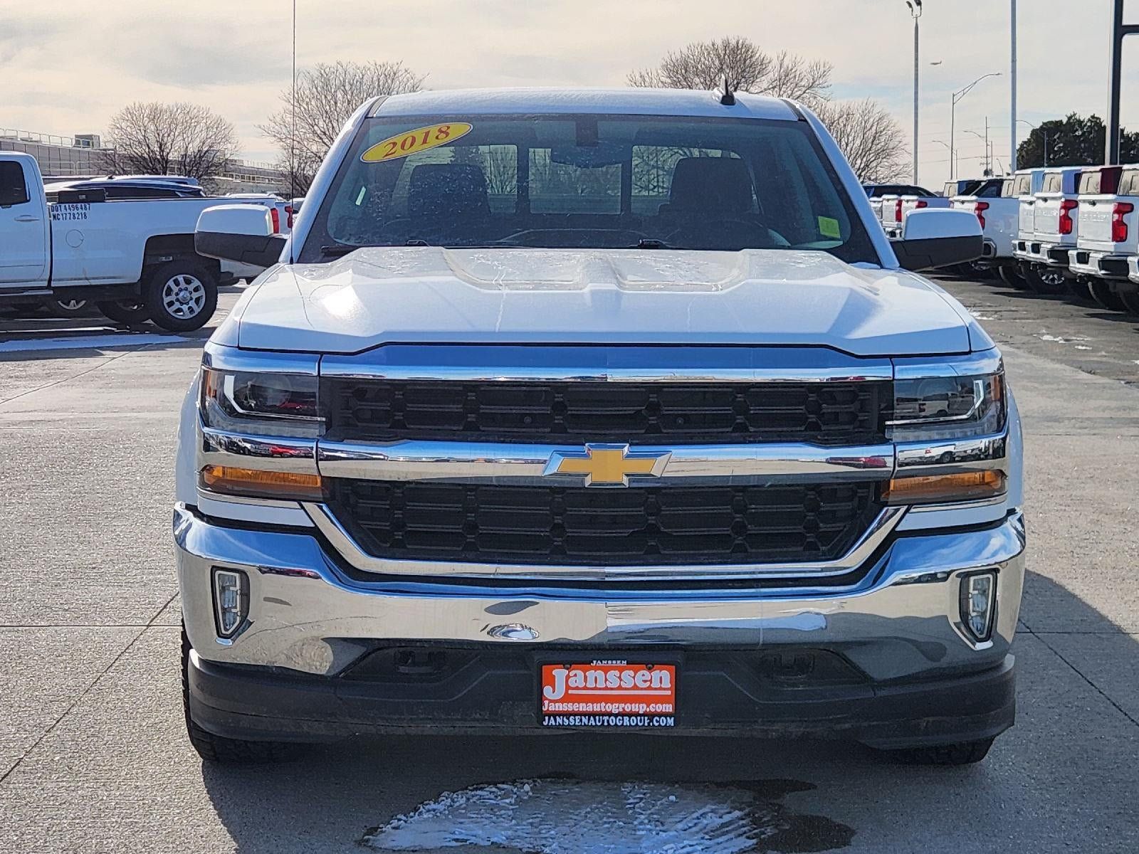 Used 2018 Chevrolet Silverado 1500 LT w/ All Star Edition AWD/4WD image 3