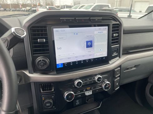 Used 2024 Ford F150 XLT image 19