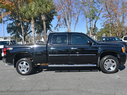 Used 2012 GMC Sierra 2500 Denali w/ Suspension Package, Off-Road image 5