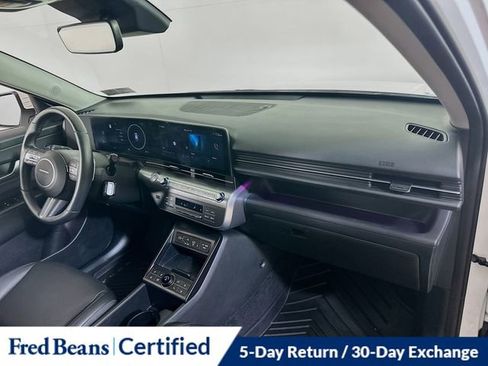 Used 2025 Hyundai Kona Limited image 11
