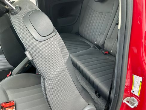 Used 2013 FIAT 500 Lounge image 17