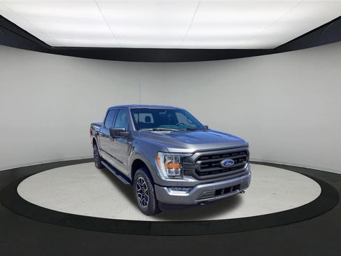 Used 2021 Ford F150 XLT w/ Equipment Group 302A High AWD/4WD image 2