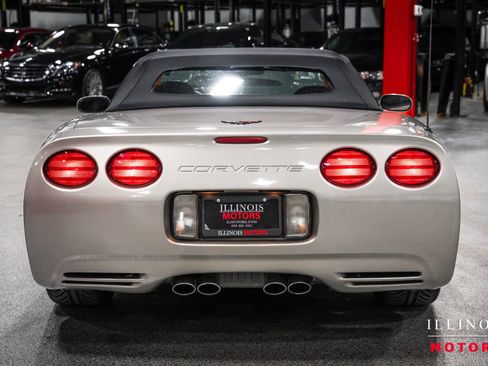 Used 2002 Chevrolet Corvette Convertible w/ Preferred Equipment Group2 image 30
