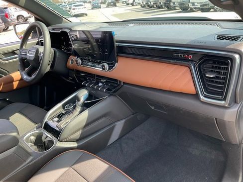 Certified 2026 GMC Canyon AT4 image 19