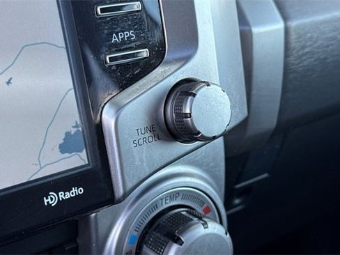 Used 2022 Toyota 4Runner SR5 Premium image 31