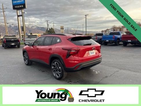 New 2026 Chevrolet Trax RS w/ Driver Confidence Package image 5