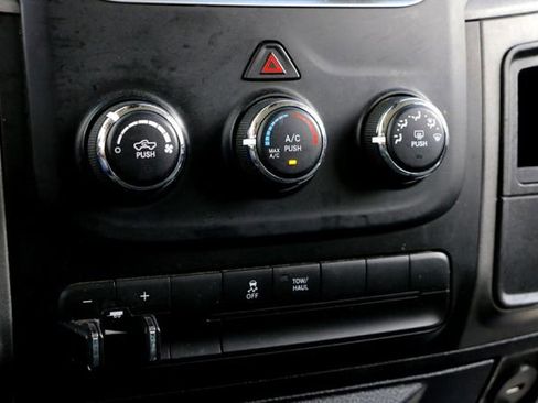 Used 2015 RAM 1500 Tradesman w/ Popular Equipment Group image 18