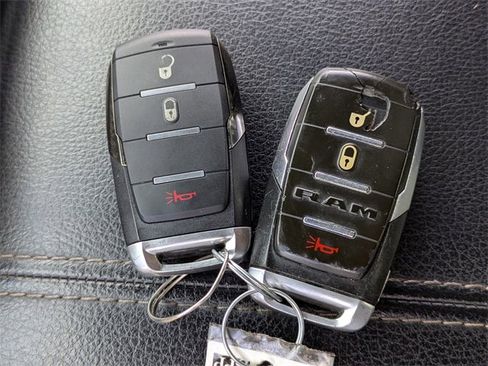 Used 2019 RAM 1500 Big Horn image 27