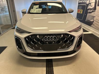 New 2025 Audi Q5 Premium Plus