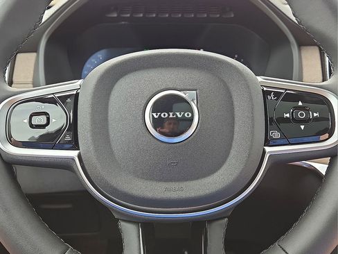 New 2026 Volvo XC90 B6 Ultra w/ Protection Package AWD/4WD image 30