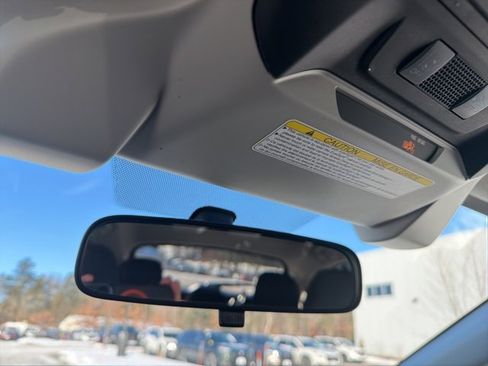 Used 2023 Subaru Crosstrek 2.0i image 25