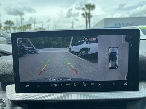 Used 2026 Ford Explorer ST-Line w/ ST-Line Street Pack RWD image 25