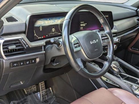 Used 2023 Kia Telluride SX image 9