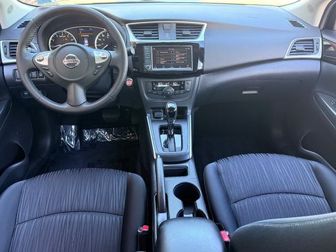 Used 2019 Nissan Sentra SV FWD image 14